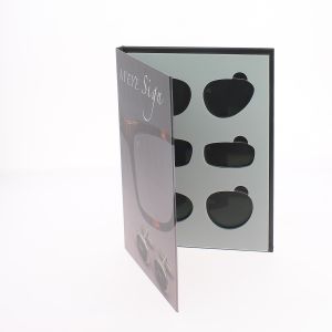 M'eye Sign booklet with glasses
